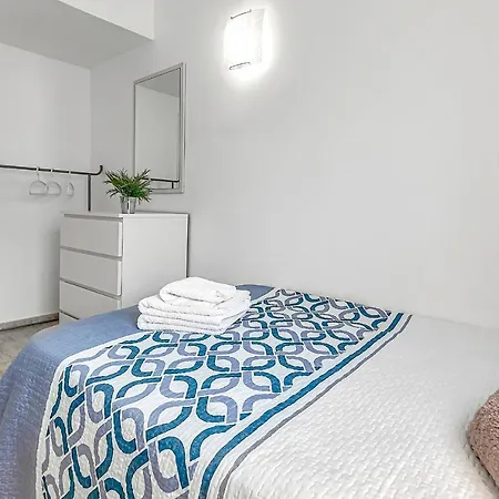 Three Bedroom With Private Patio And Barbecue Costa Adeje (Tenerife)