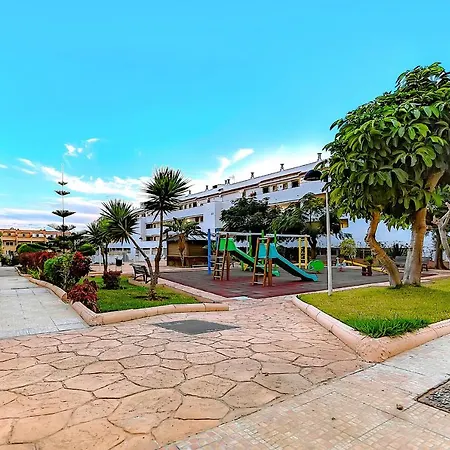 Three Bedroom With Private Patio And Barbecue Apartment Costa Adeje (Tenerife)