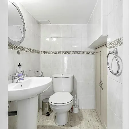 Three Bedroom With Private Patio And Barbecue Apartment Costa Adeje (Tenerife)